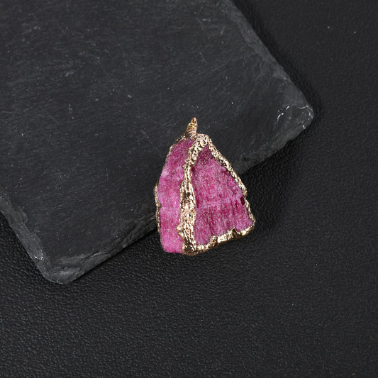 ZOMIRAGE Crimson Rift Stone Talisman Pendant product image