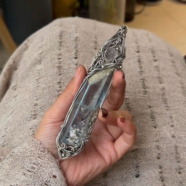ZOMIRAGE Sky Temple Crystal Talisman Pendant detail view